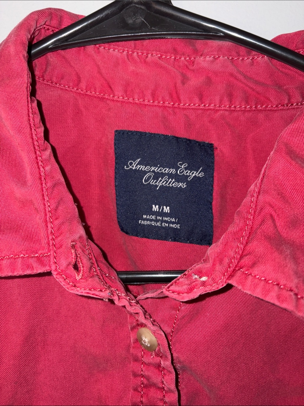 American Eagle Outfitters Red Washed Button-Up Shirt Medium - Picture 3 of 5